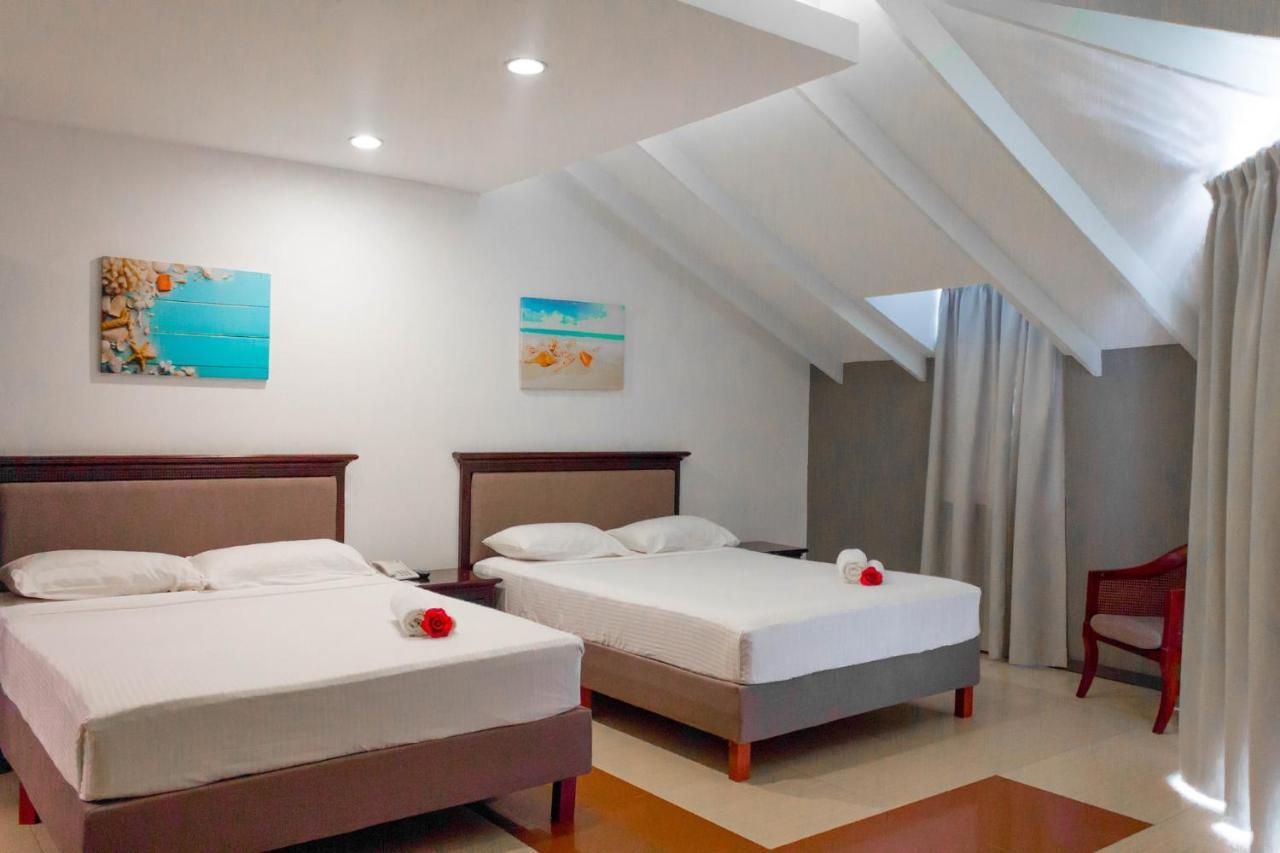 Curacao Suites Hotel Віллемстад Екстер'єр фото